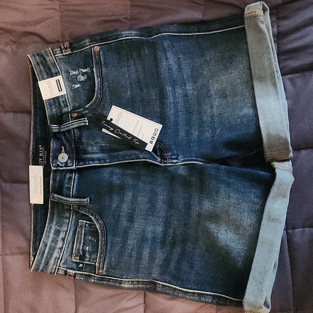 Vintage feel TUMMY CONTROL shorts by Judy Blue